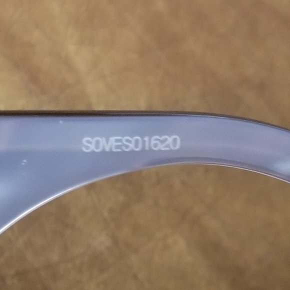 $490 NWOT CLASSIC GUCCI GRAY CORE ITALY OVAL RETRO MODERN SUNGLASSES GG GG0517S - Picture 6 of 11